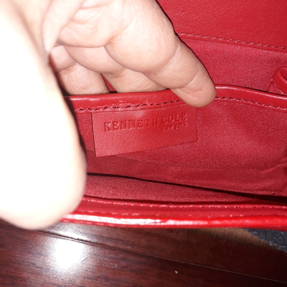 Purse - Picture 4 of 13